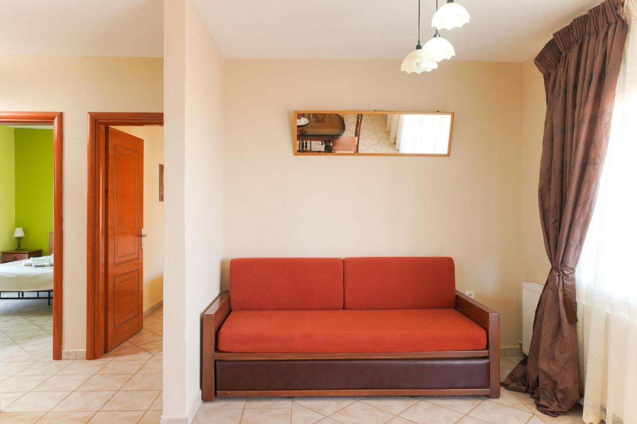 Villa Golden Nest 리메나리아 외부 사진